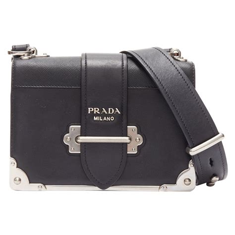prada cahier imitazioni